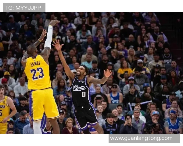 26日湖人对决劲敌期待精彩表现与胜利归来